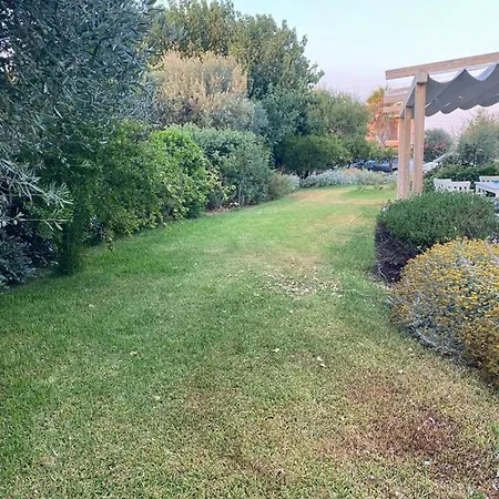 Villa Garden